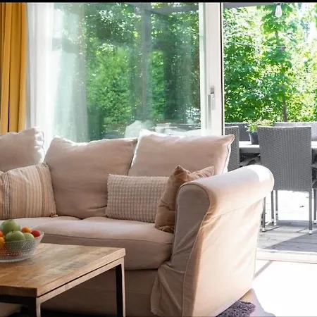 Villa Beautiful House In Peaceful Area Vantaa Exterior foto